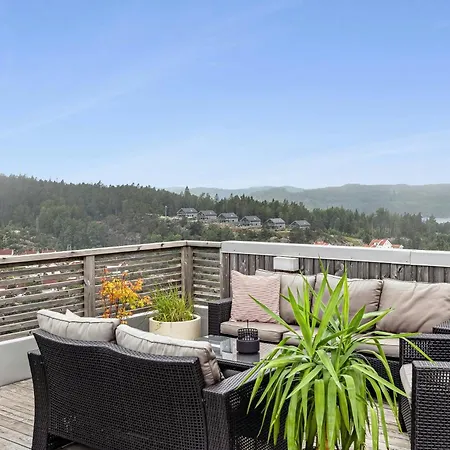 With 360-degree Views In Risor